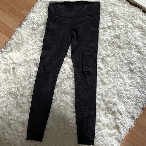 Lululemon Speed Up Tight - Sz 6 - Heathered Black - Picture 6 of 12